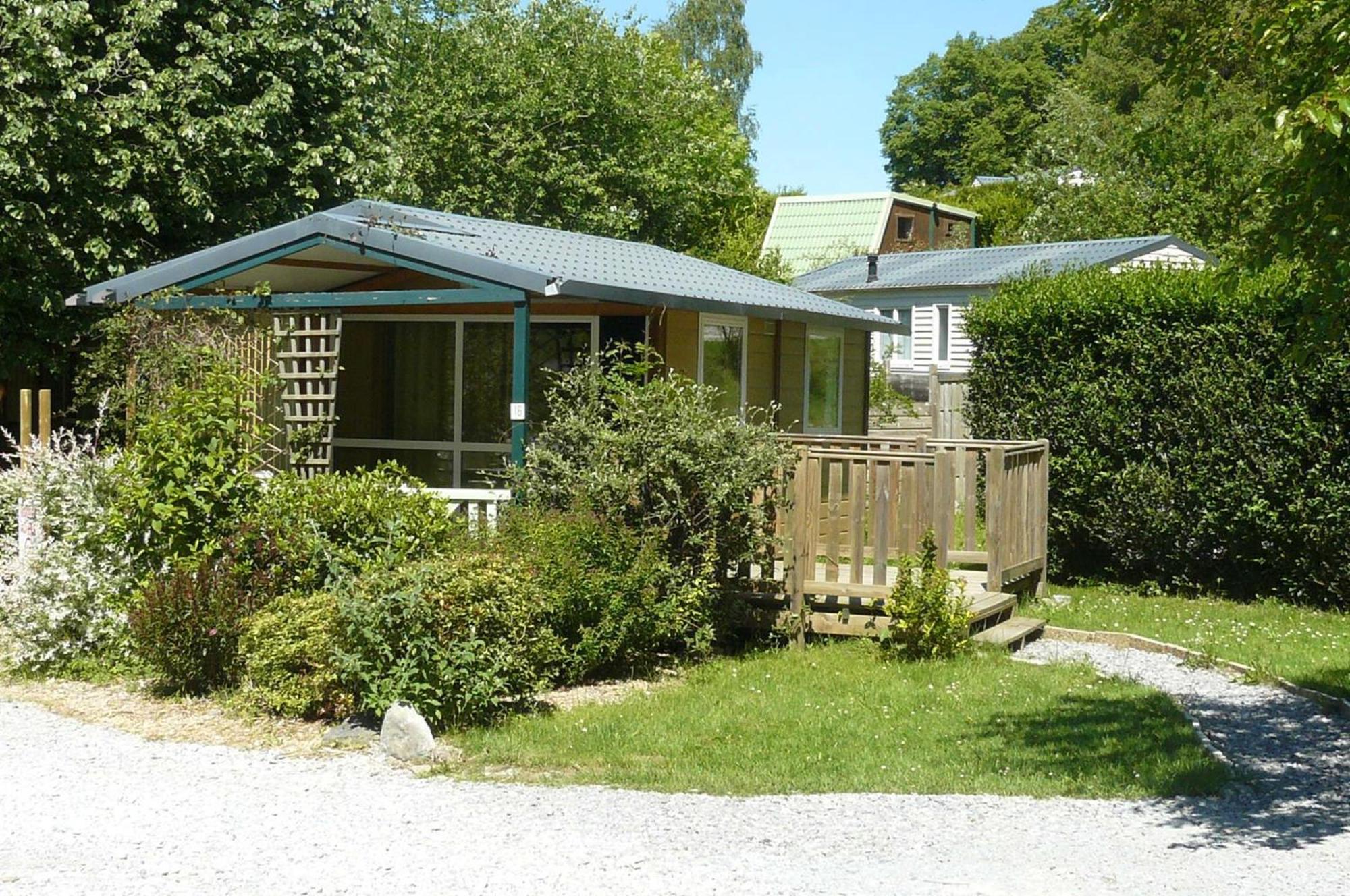 Camping Le Rey Louvie Juzon Экстерьер фото