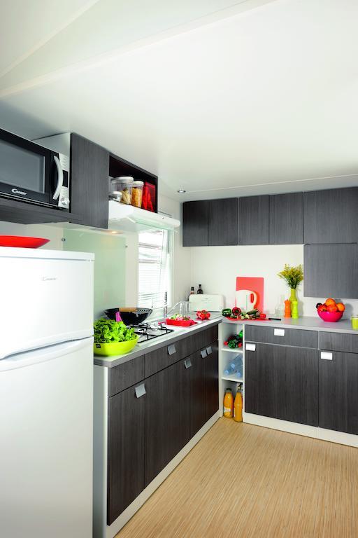 Camping Le Rey Louvie Juzon Номер фото