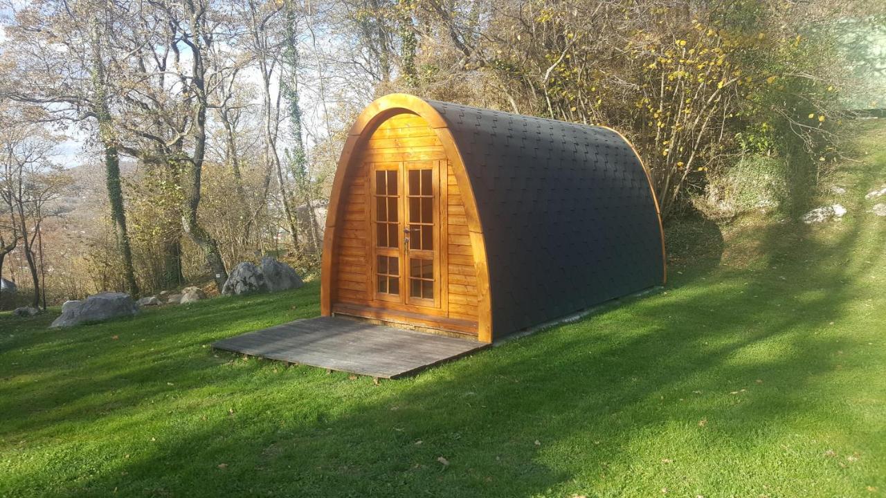 Camping Le Rey Louvie Juzon Экстерьер фото