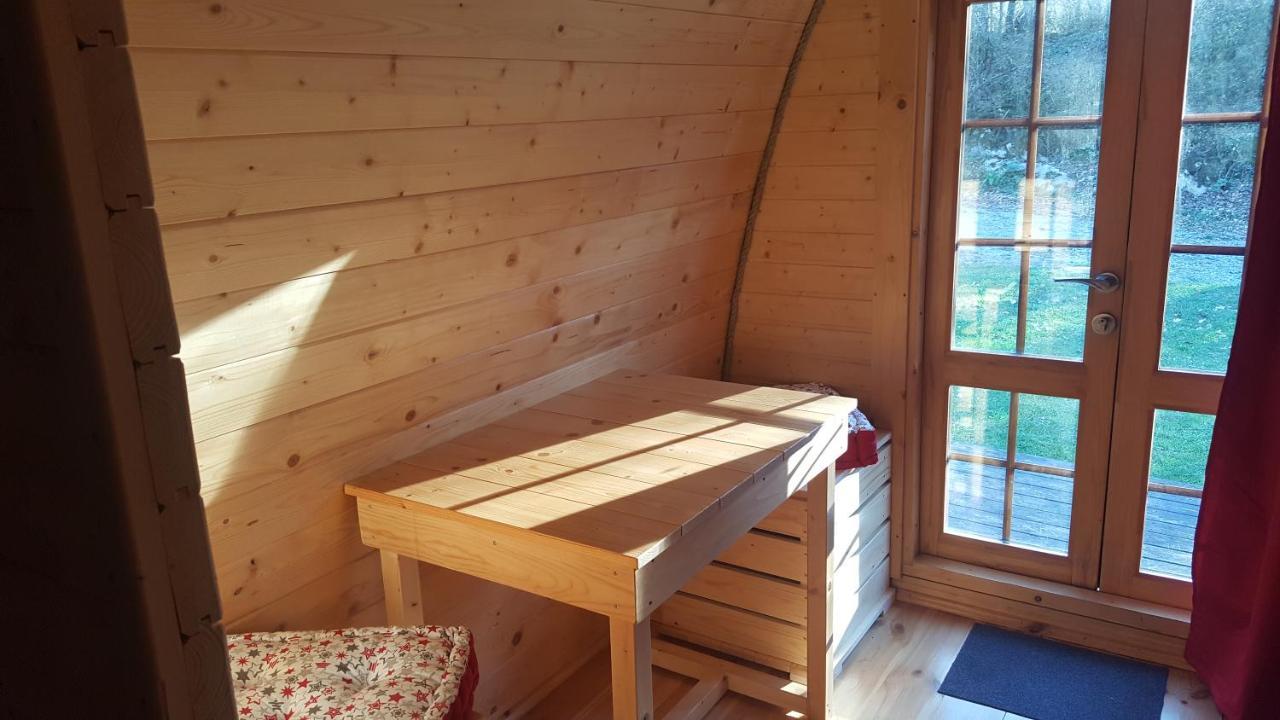 Camping Le Rey Louvie Juzon Экстерьер фото