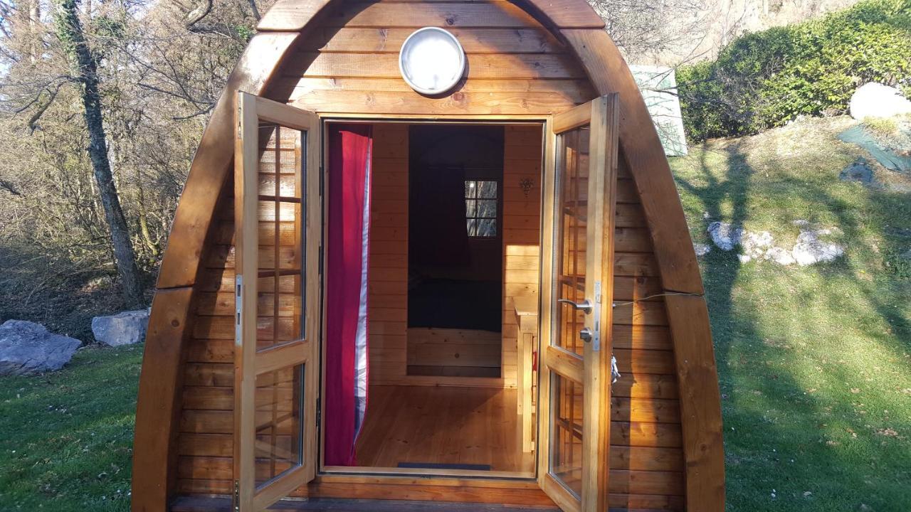 Camping Le Rey Louvie Juzon Экстерьер фото