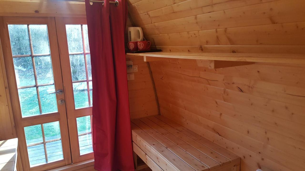 Camping Le Rey Louvie Juzon Экстерьер фото